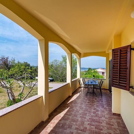 Apartment Marija Novigrad  Extérieur photo