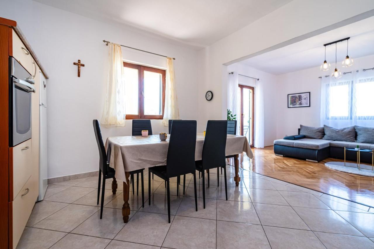 Apartment Marija Novigrad  Extérieur photo