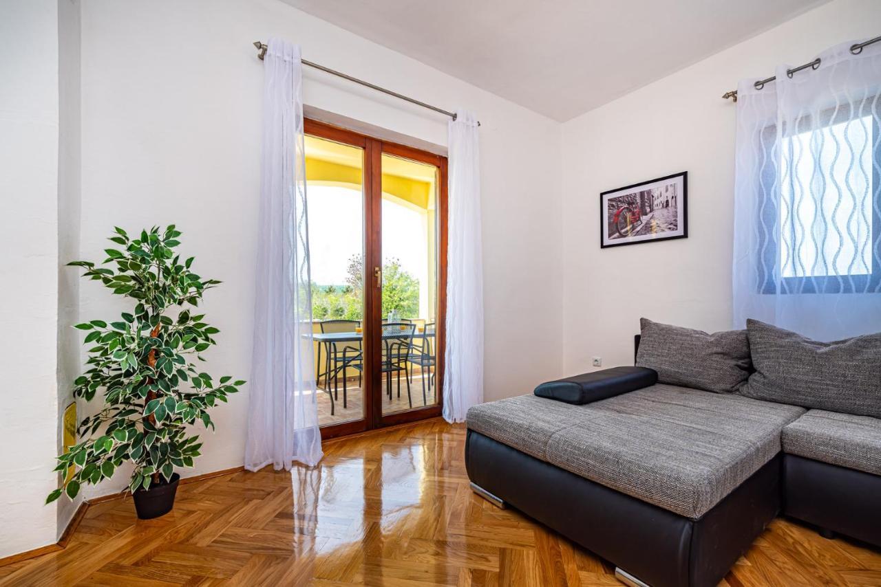 Apartment Marija Novigrad  Extérieur photo