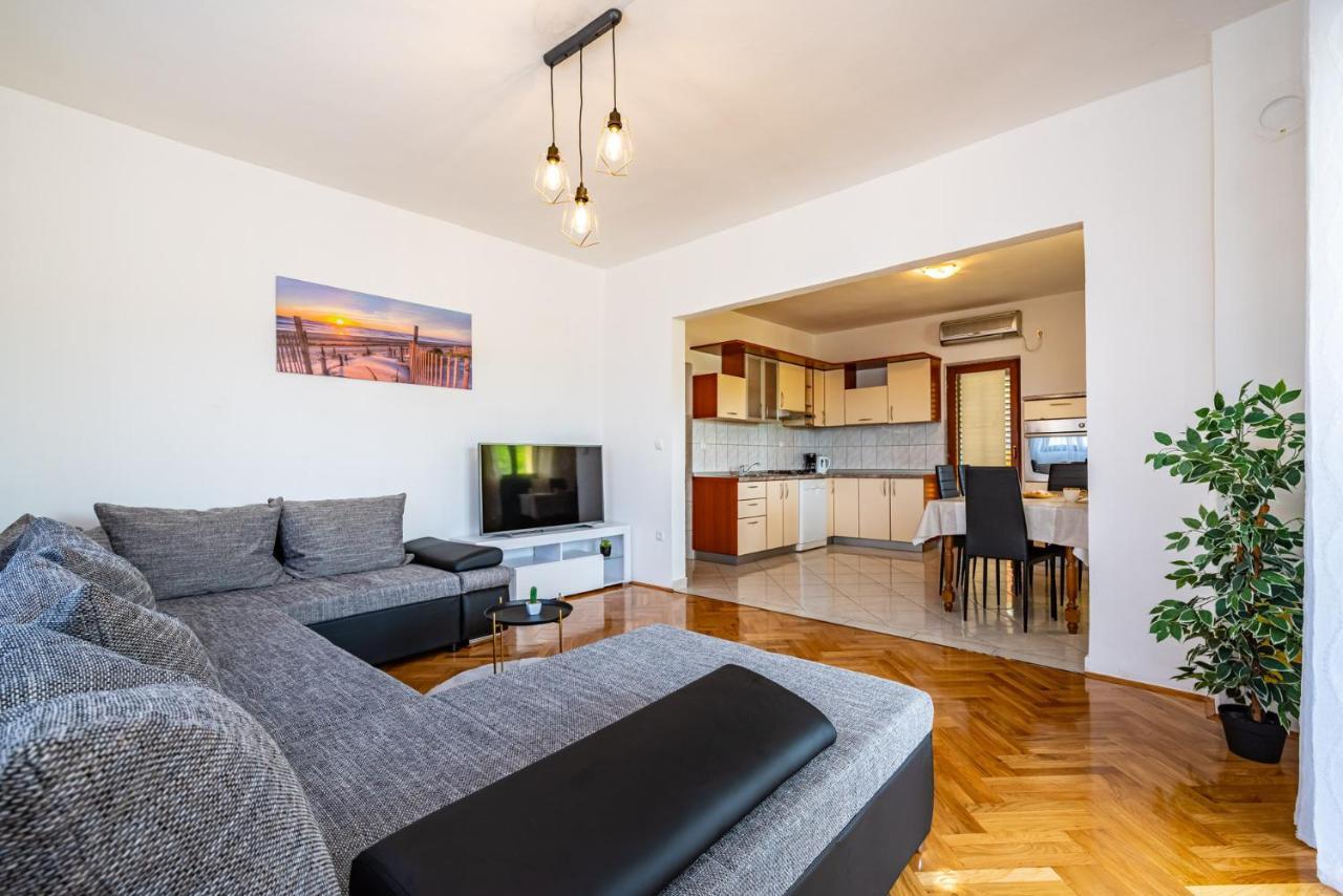 Apartment Marija Novigrad  Extérieur photo
