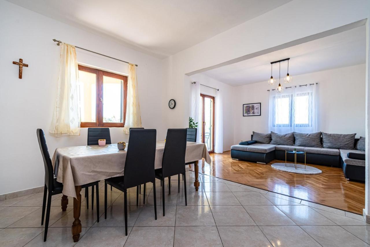 Apartment Marija Novigrad  Extérieur photo