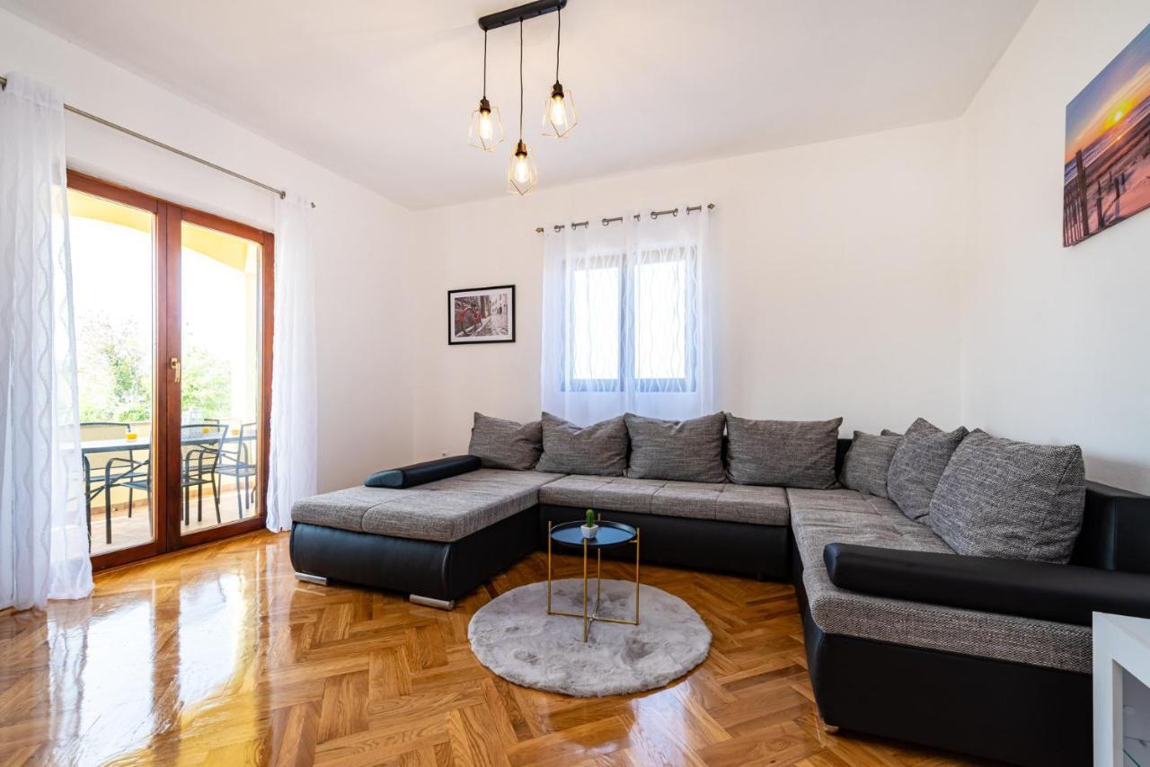 Apartment Marija Novigrad  Extérieur photo